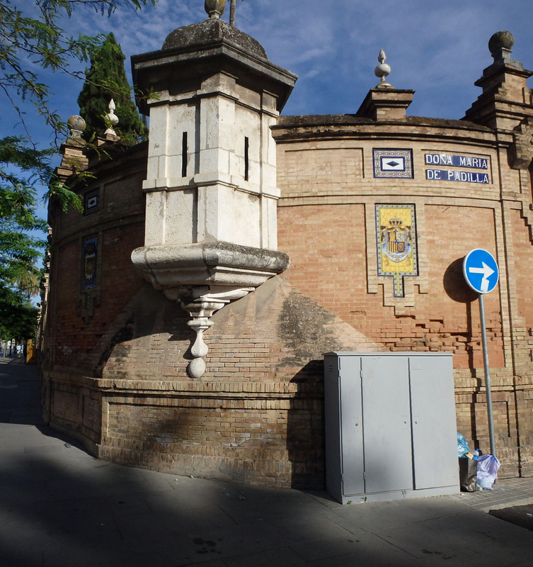 University of Seville (old military complex).